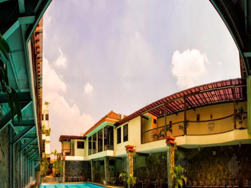 Grand Pasundan Convention Hotel Бандунг Экстерьер фото