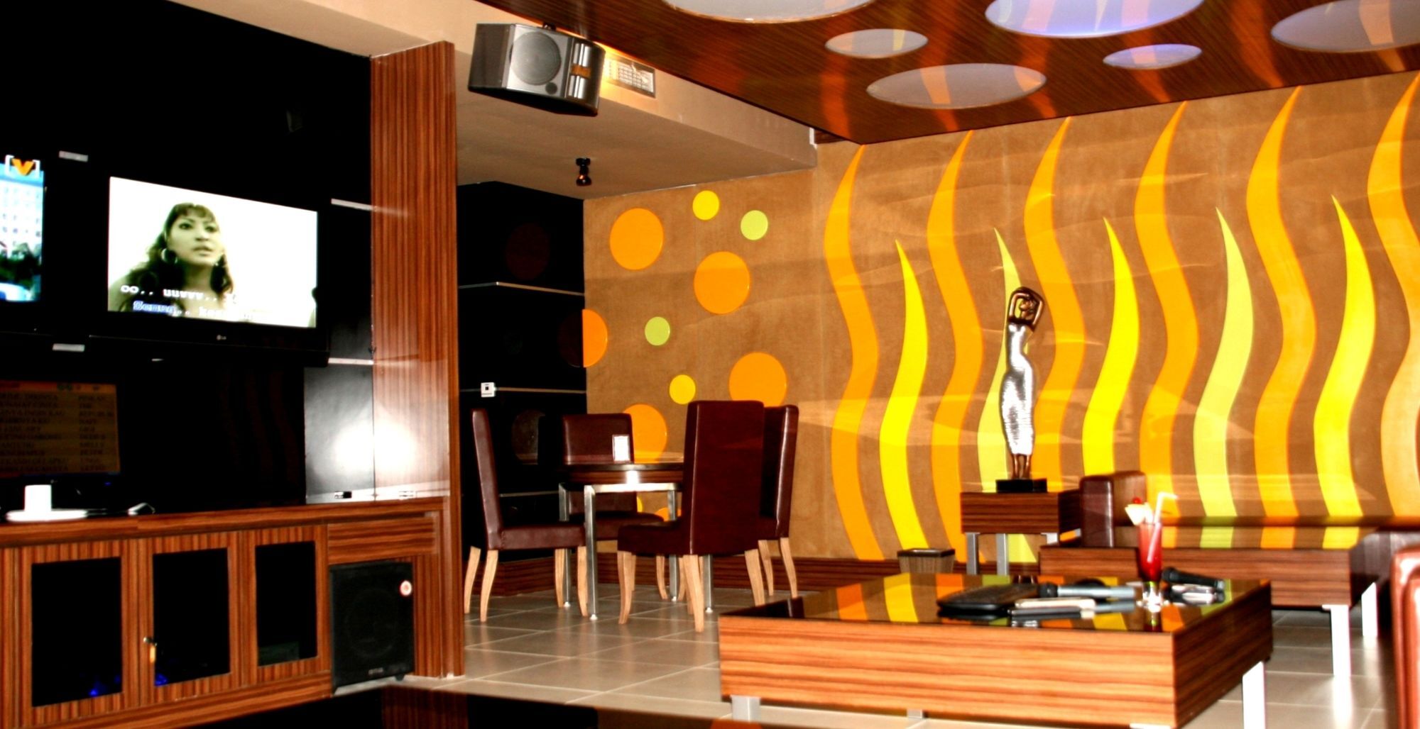 Grand Pasundan Convention Hotel Бандунг Экстерьер фото